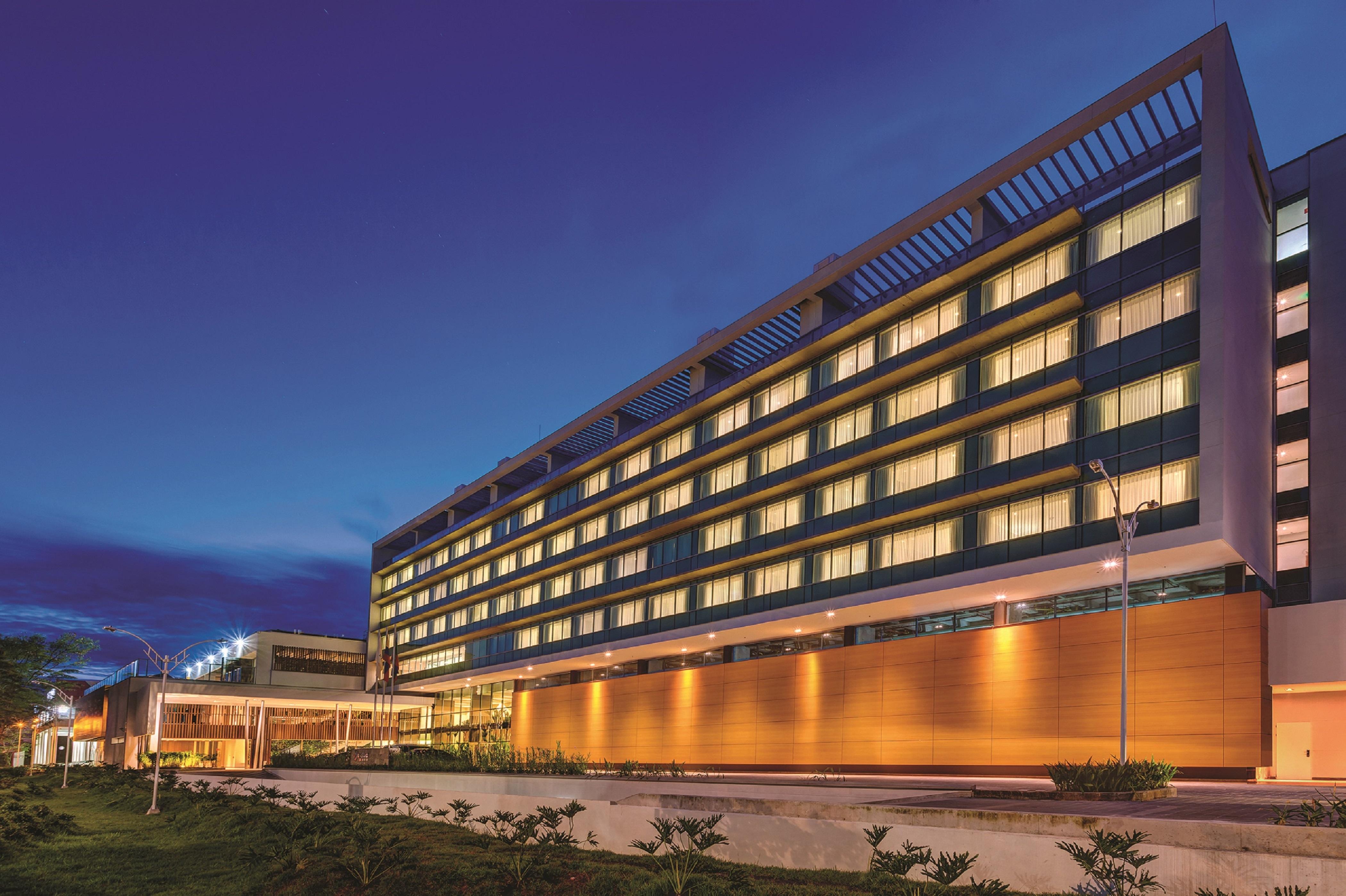 Estelar Villavicencio Hotel & Centro De Convenciones Εξωτερικό φωτογραφία The Westin Athens
